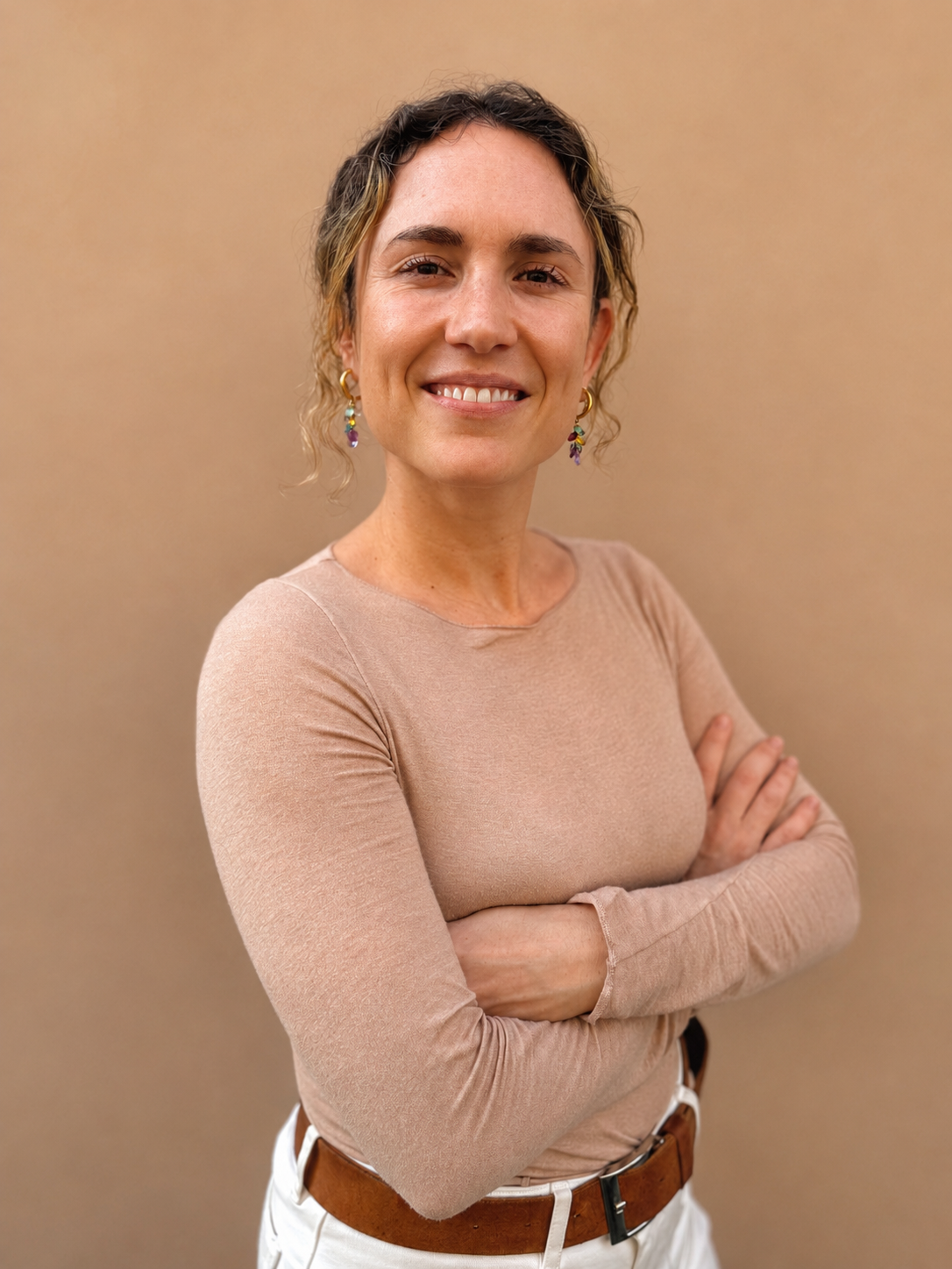 Clara Calderón Travesset, terapeuta Gestalt en Barcelona especializada en mujeres